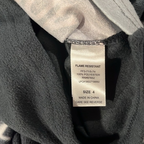 🆕 Marvel Avengers Black Panther Boys Warrior King 2-Piece‎ Pajama Set Size 4 - Picture 8 of 12